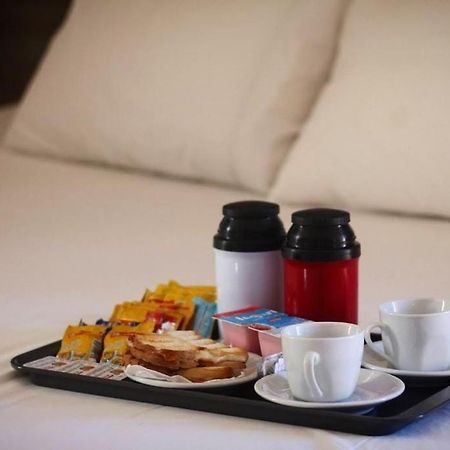 Motel Status (Adults Only) Pato Branco Esterno foto